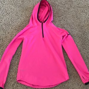 Girls Nike drifit half zip